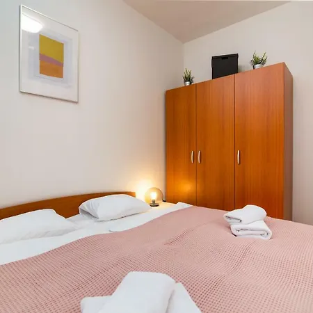 Luminous Calm City Center #75 Apartamento *